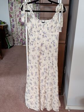 Trixxi Cream Floral Tie-Shoulder Maxi Jumpsuit